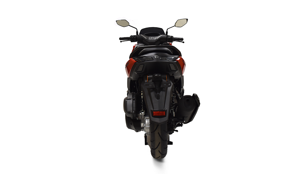 N-MAX  2025